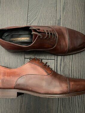 Johnston and Murphy Oxford Cap-Toe Dress Shoes